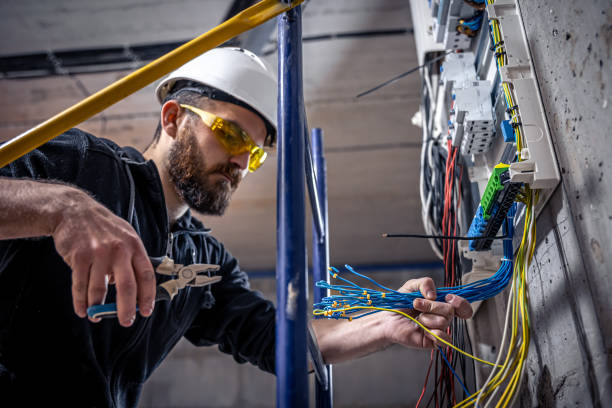 Best Electrical Outlet Repair  in Ashland, IL